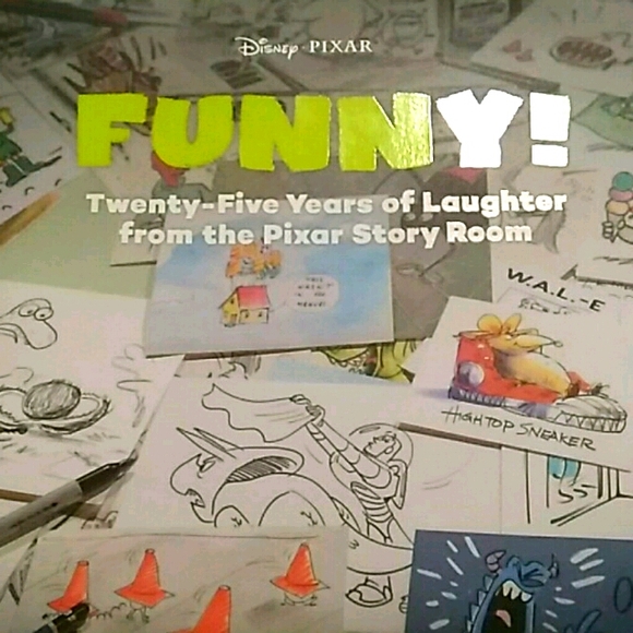 Disney pixar book - Picture 1 of 4